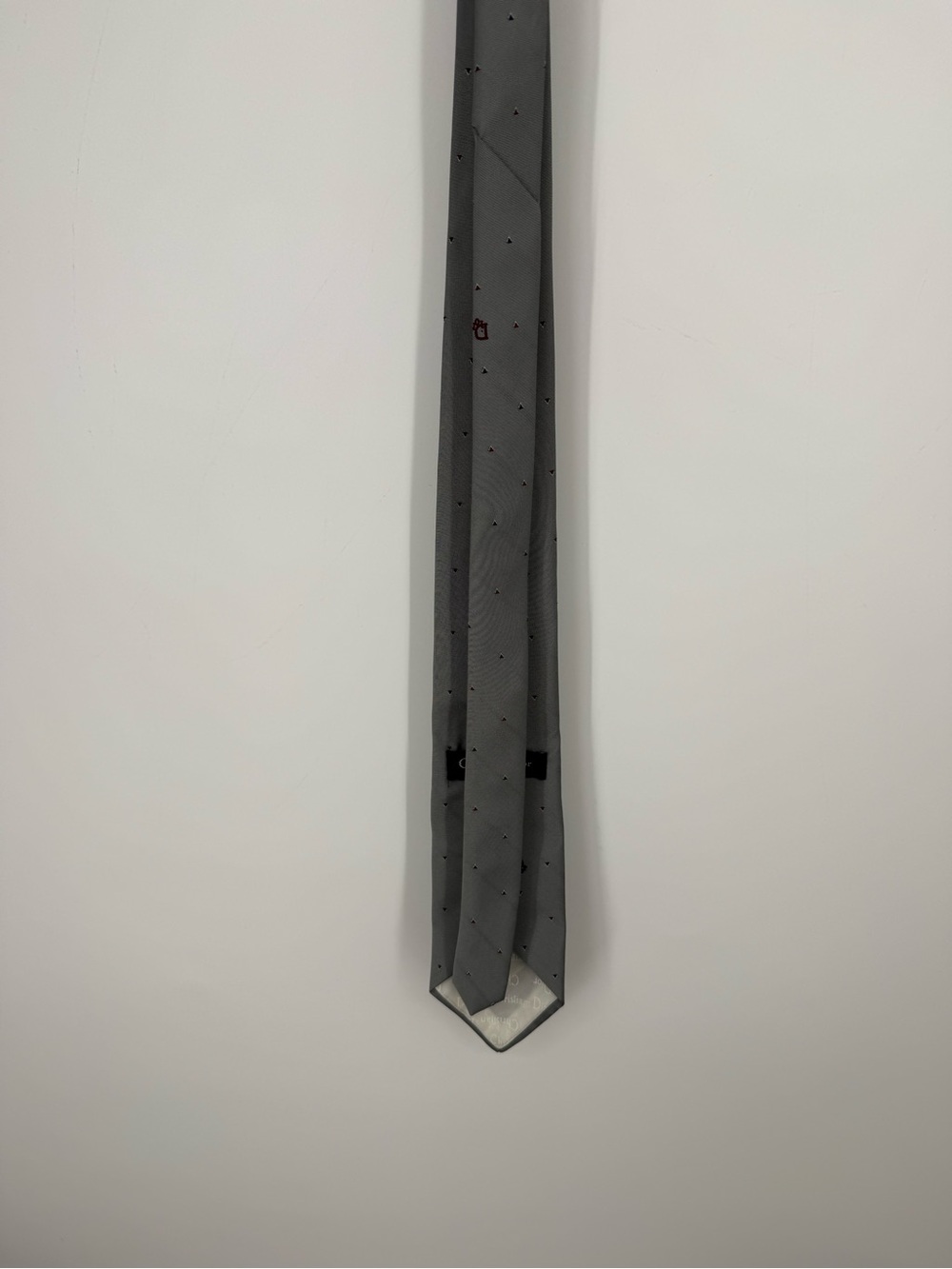 Vintage Christian Dior Monsier Gray Men's Tie with Subtle Pattern - Picture 7 of 8